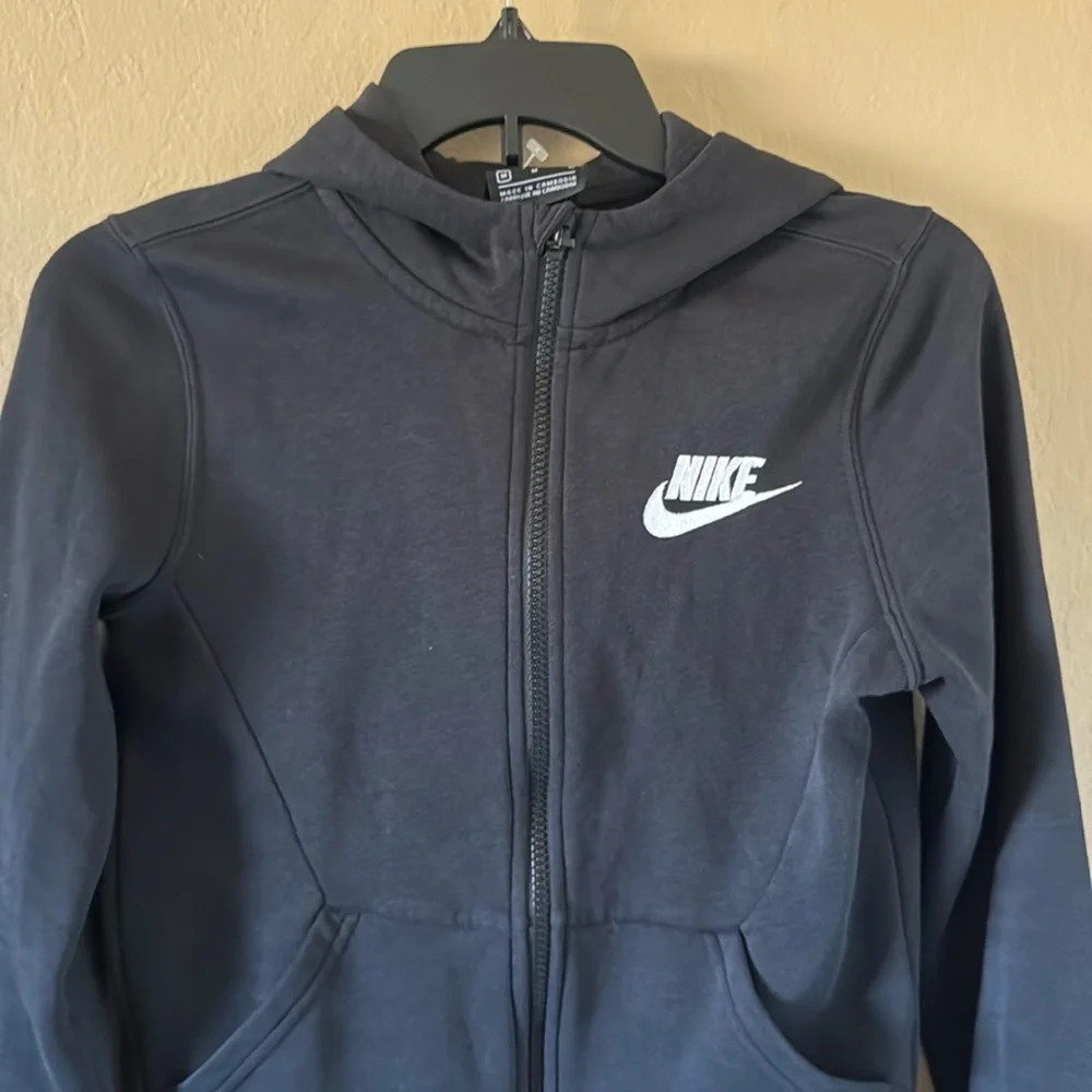 Nike Full Zip with Hoodie black fitted Sweatshirt size Medium